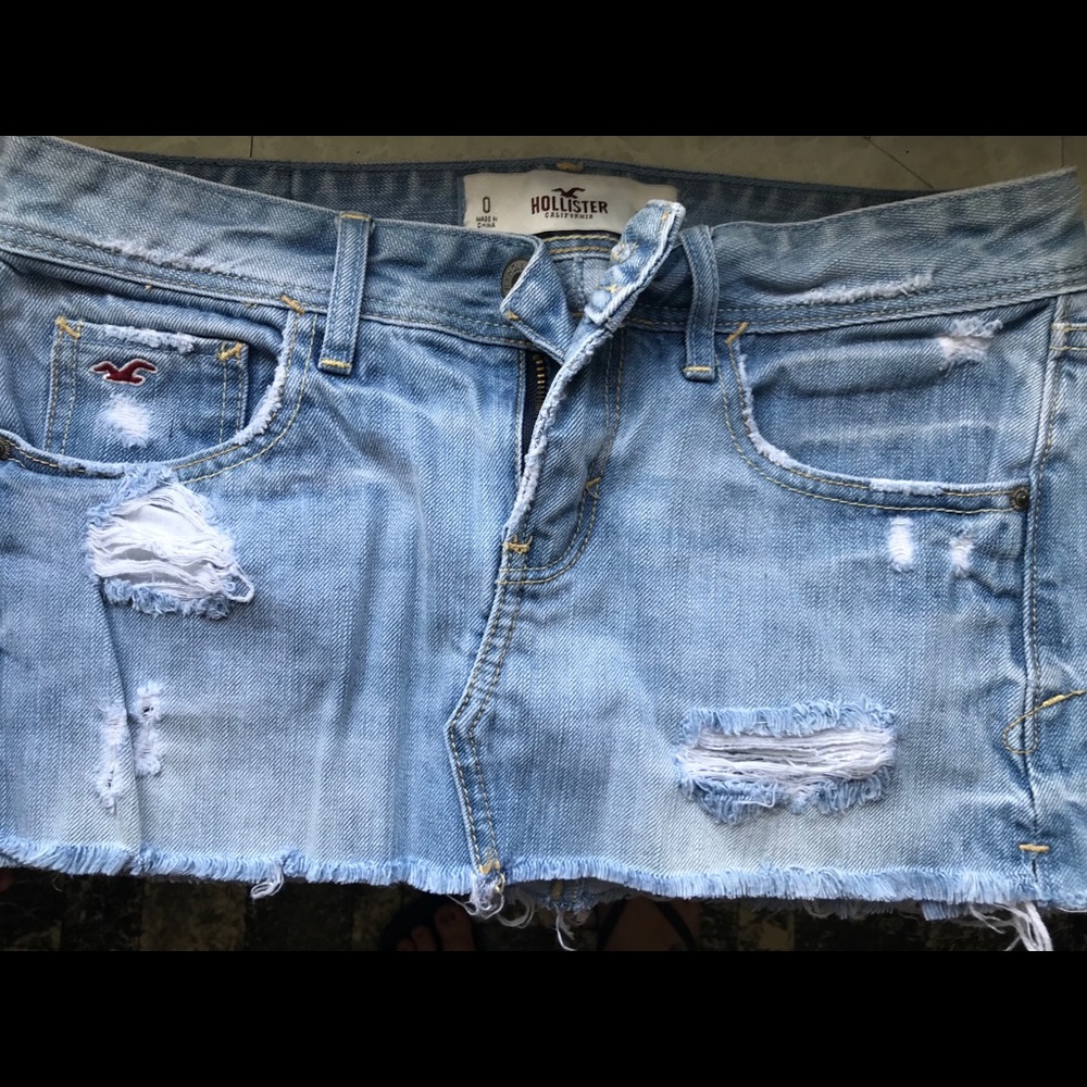 Hollister skirt